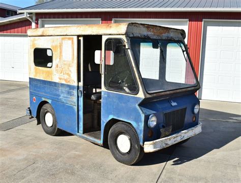 The Interior part of the driver&39;s cabin is also . . Mail truck for sale